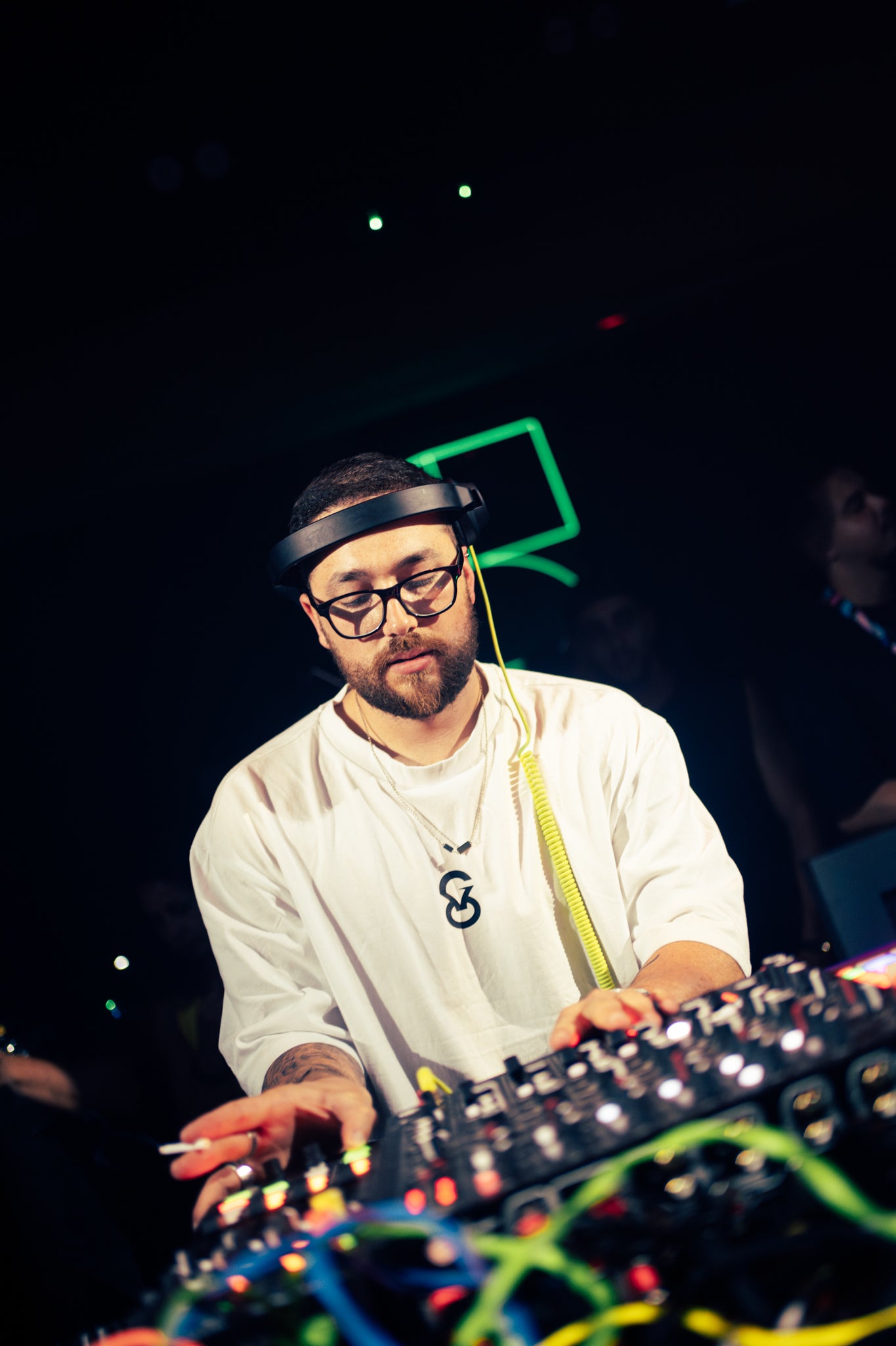 Oversized Front 'G' - White